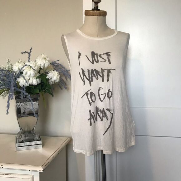 Hauteā HippyĀ Iājust want to go away Muscle TankāM - Picture 2 of 6